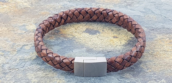 Brown woven leather Bracelet