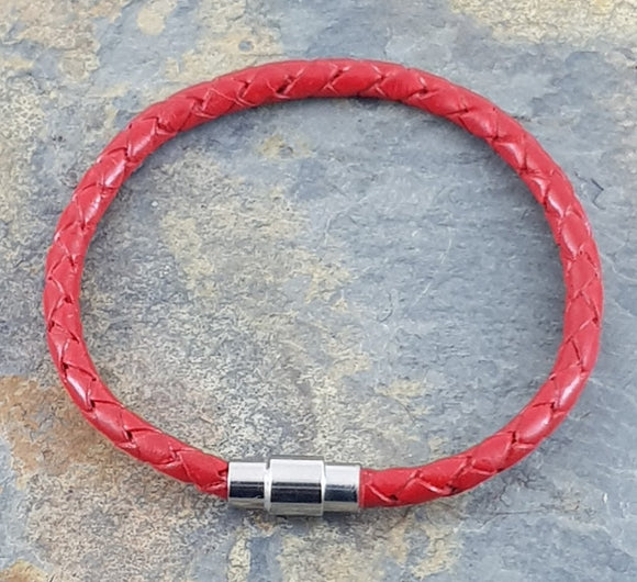 Red Leather Bracelet 4 mm round