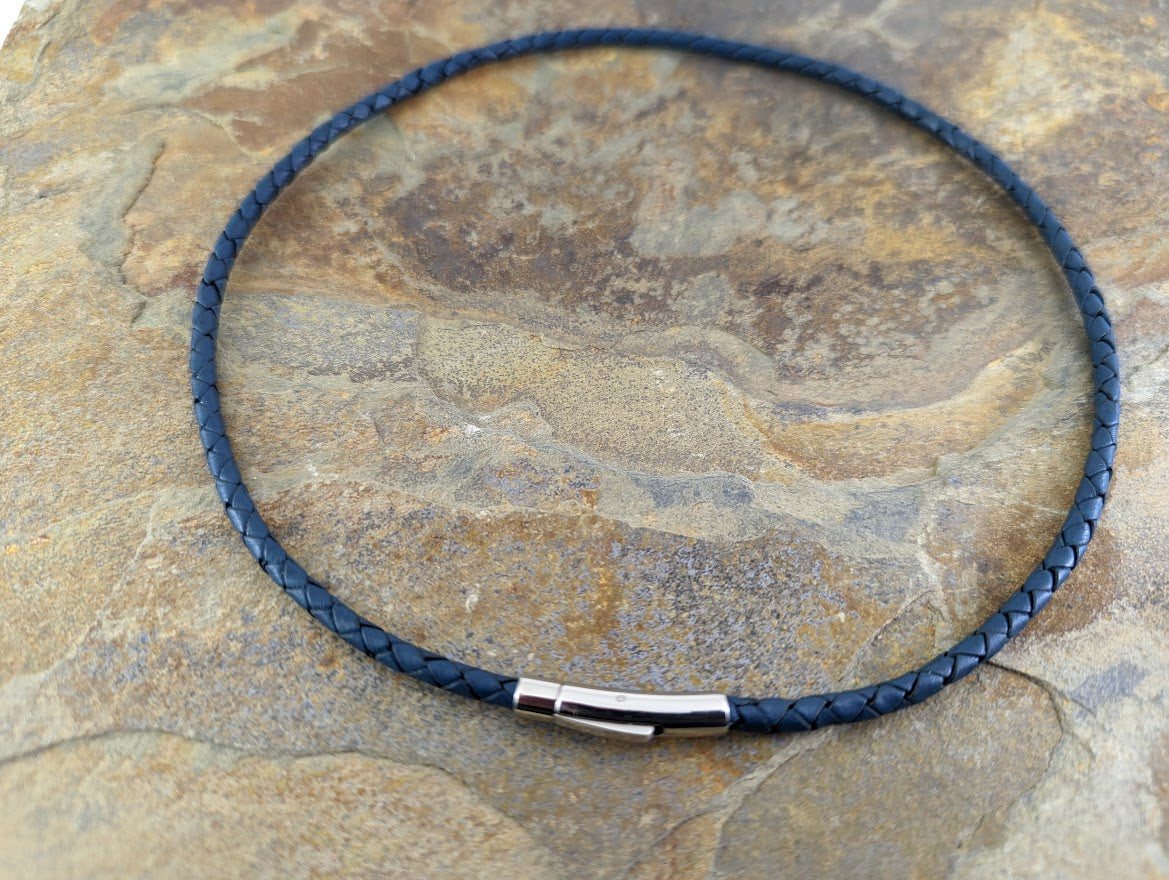 Navy Blue leather Necklace 5 mm diameter