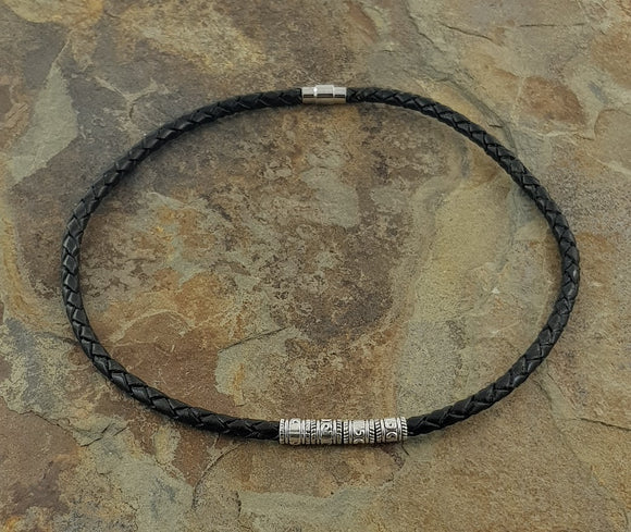 Black Necklace leather 4 mm diameter 